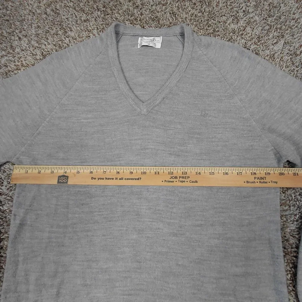 Vintage Christian Dior Pullover Sweater Mens Medium Gray Orlon Arylic V-Neck